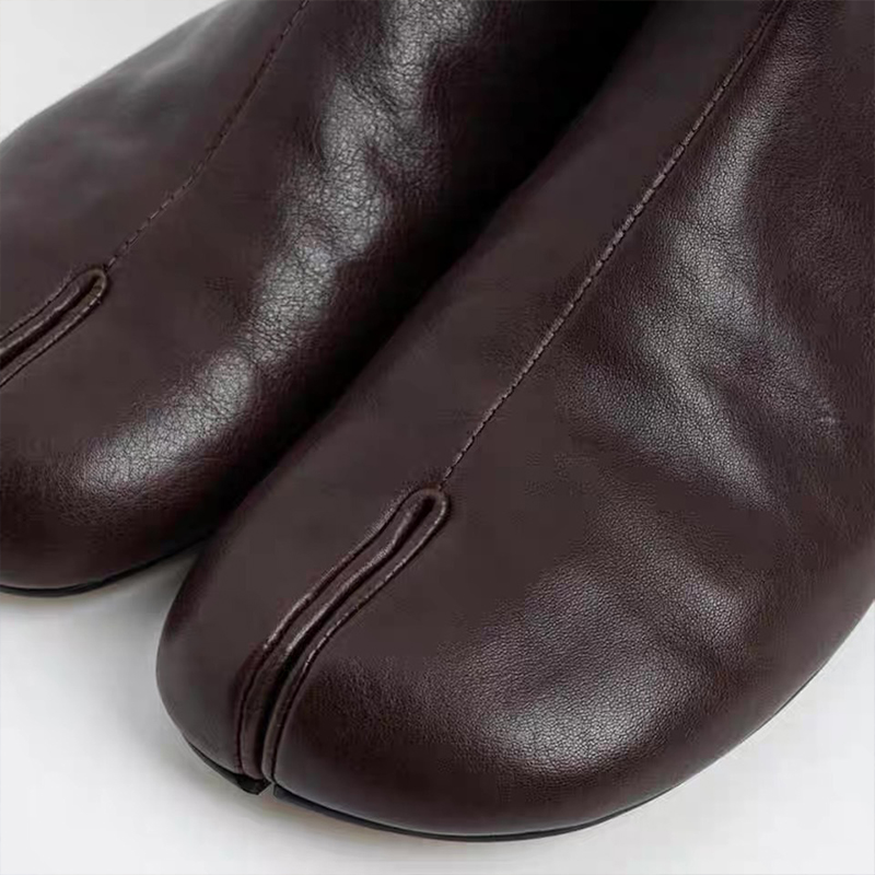 2026 럭셔리 브랜드 디자이너 스플릿 토 앵클 부츠  - Winter Clothing Korea 리뷰 및 가격